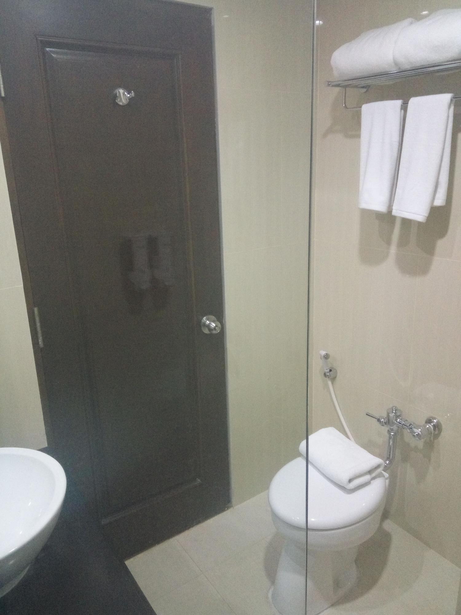 Tara Hotel Yogyakarta Tugu Ngoại thất bức ảnh