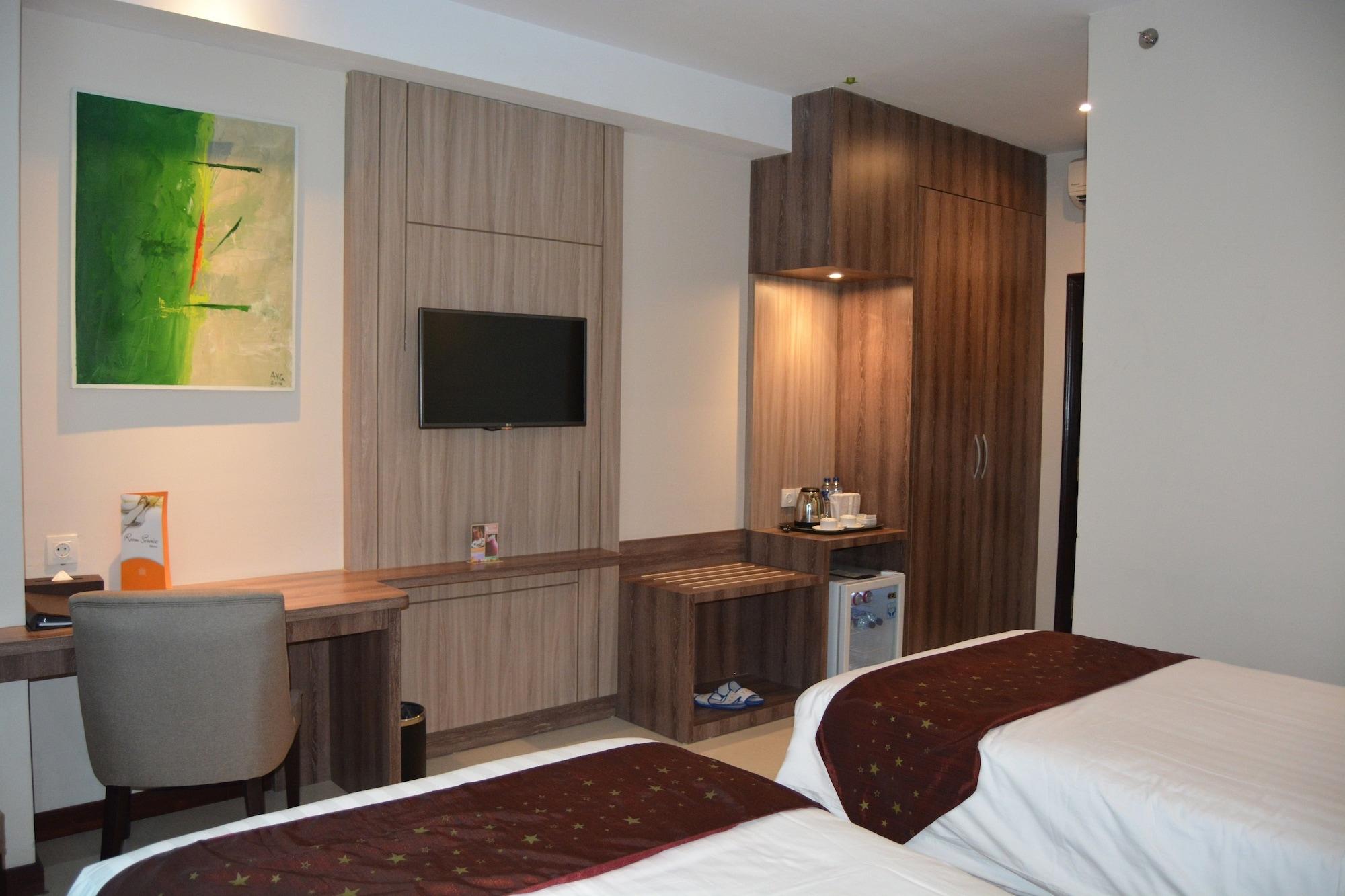 Tara Hotel Yogyakarta Tugu Ngoại thất bức ảnh