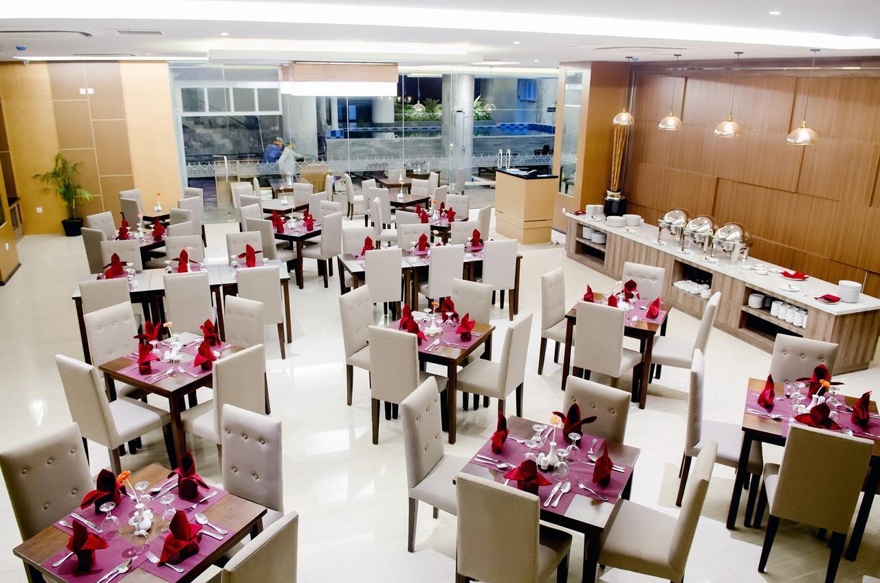Tara Hotel Yogyakarta Tugu Ngoại thất bức ảnh