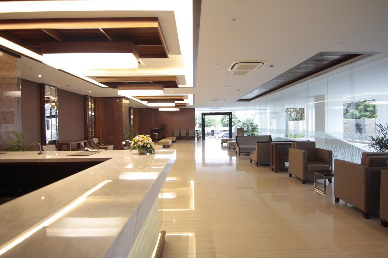 Tara Hotel Yogyakarta Tugu Ngoại thất bức ảnh