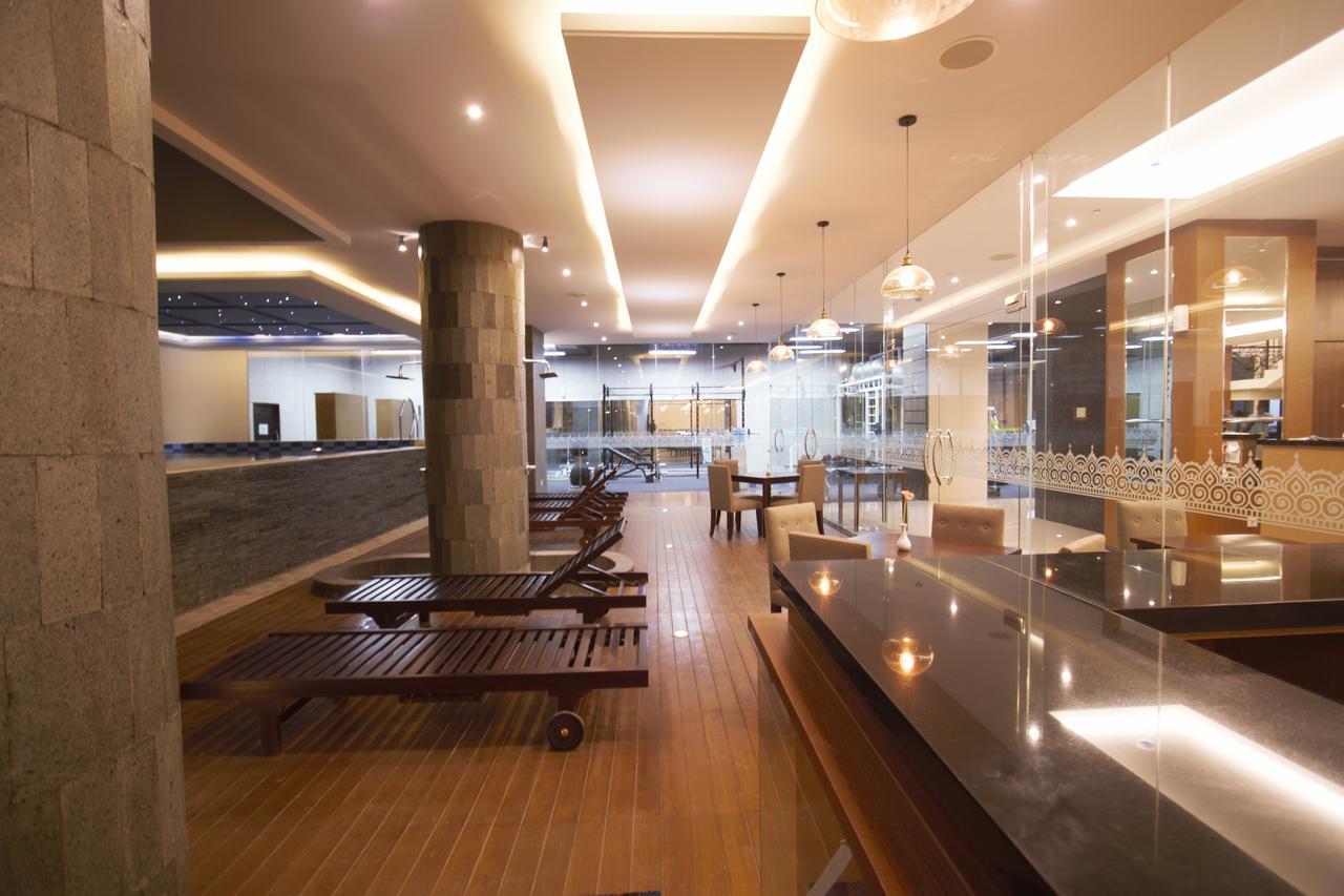 Tara Hotel Yogyakarta Tugu Ngoại thất bức ảnh
