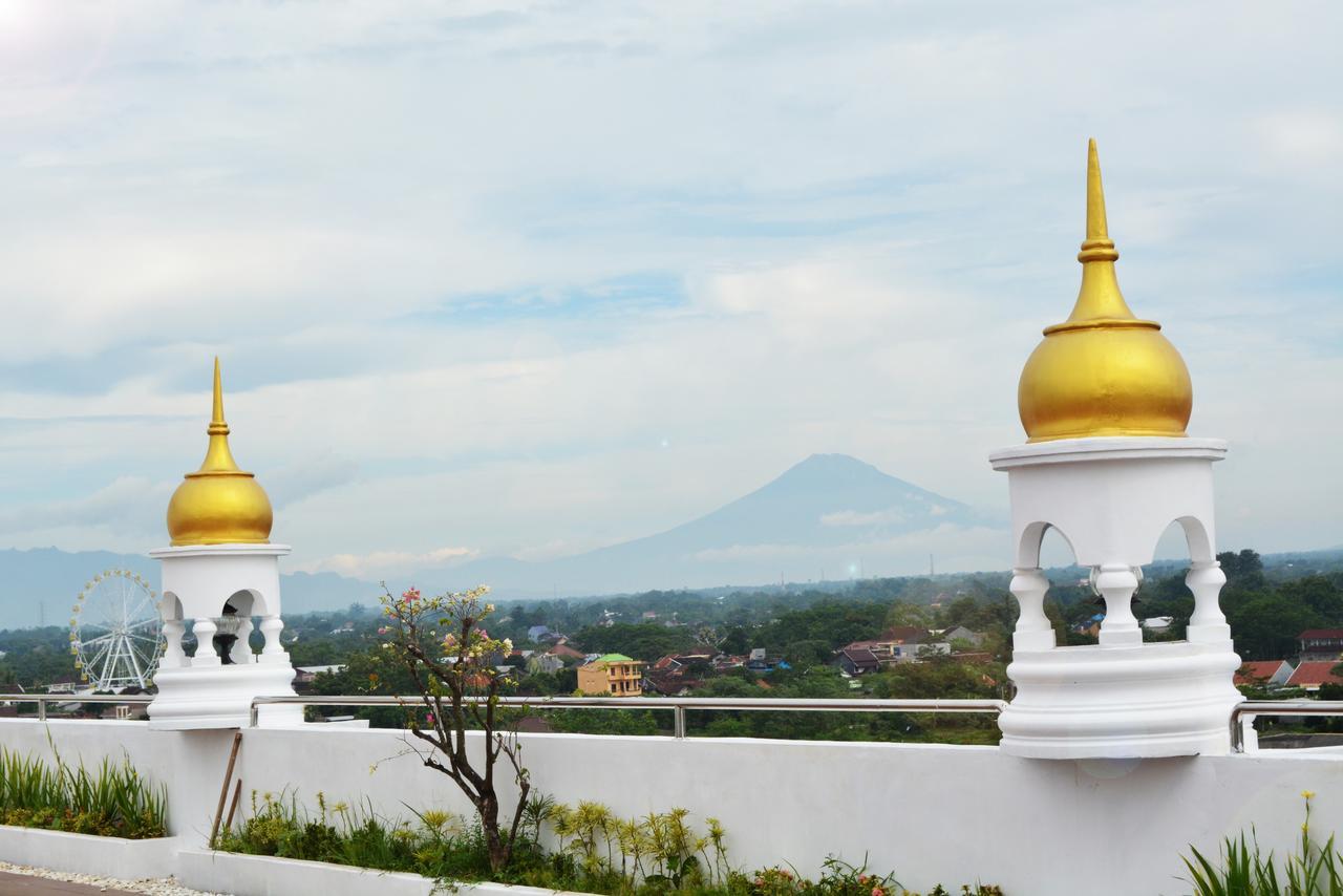 Tara Hotel Yogyakarta Tugu Ngoại thất bức ảnh