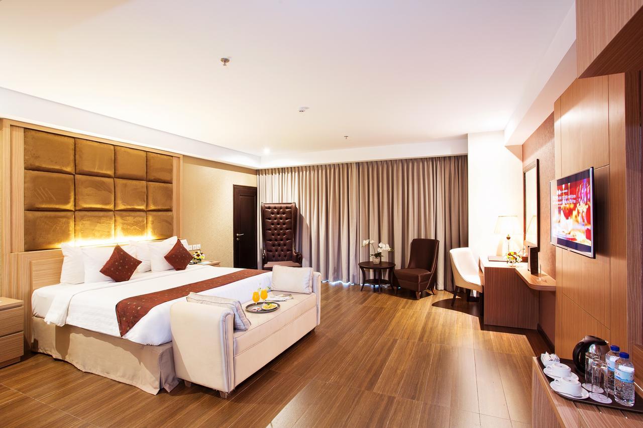 Tara Hotel Yogyakarta Tugu Ngoại thất bức ảnh