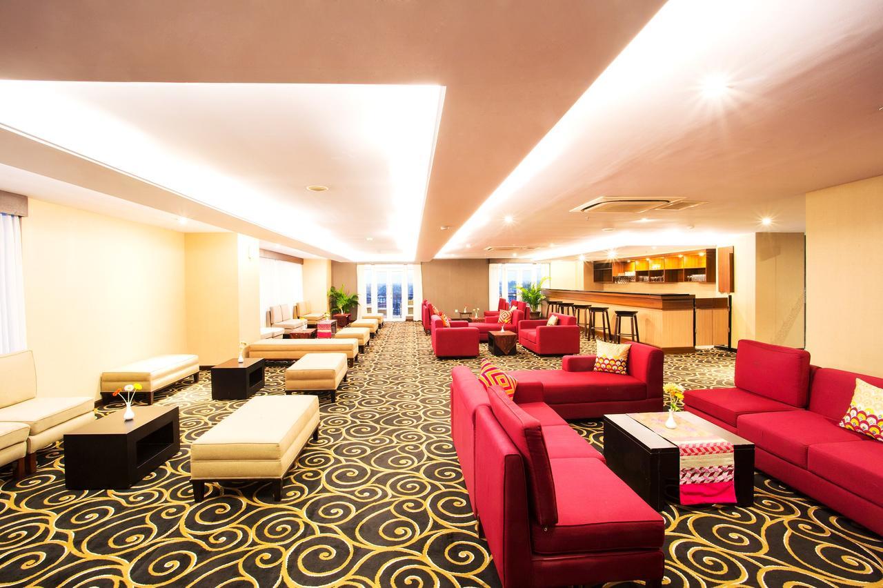 Tara Hotel Yogyakarta Tugu Ngoại thất bức ảnh