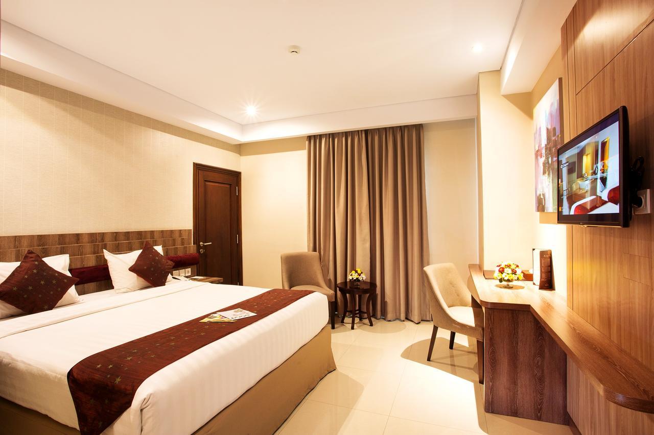 Tara Hotel Yogyakarta Tugu Ngoại thất bức ảnh